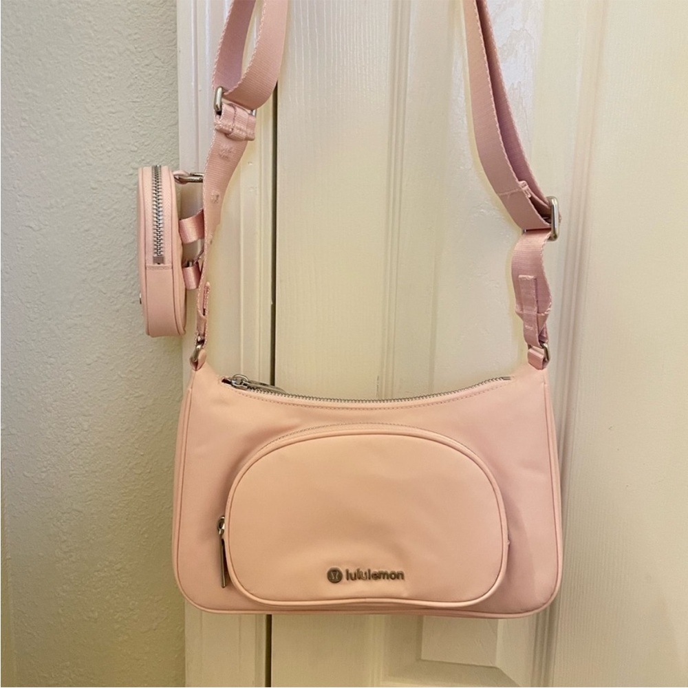 Lululemon Crossbody Bag with Nano Pouch 2L